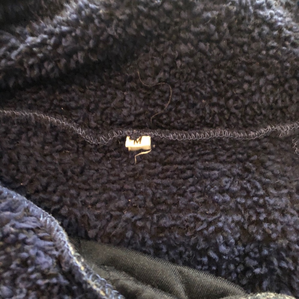 Navy blue Sherpa pullover - Picture 3 of 4